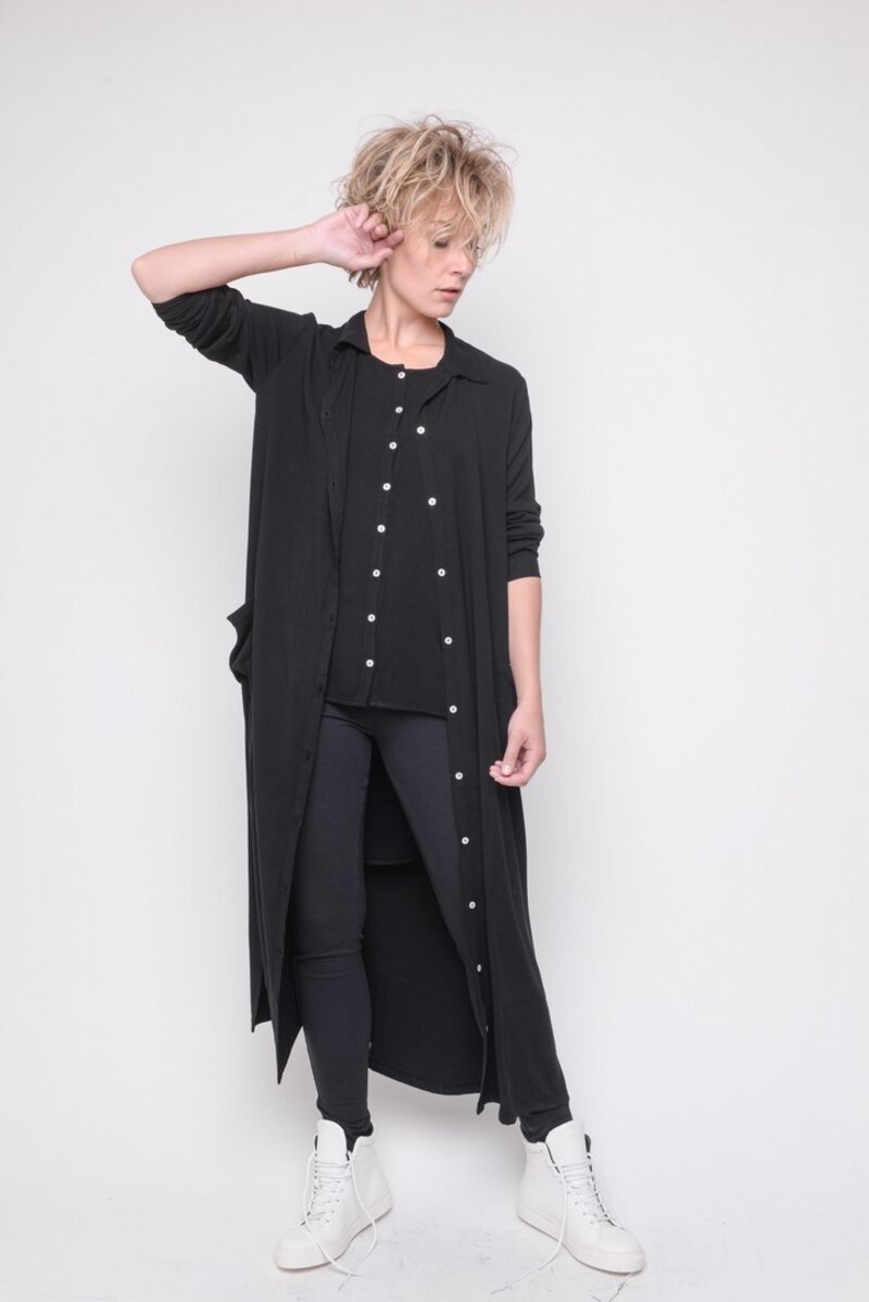 
                  
                    191.23.04 FLORISH 95% VISCOSE / 5% EA BLACK
                  
                