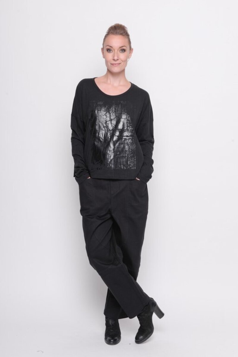 
                  
                    202.23.01 Top TRACKS 60% COTTON 40% MODAL BLACK
                  
                