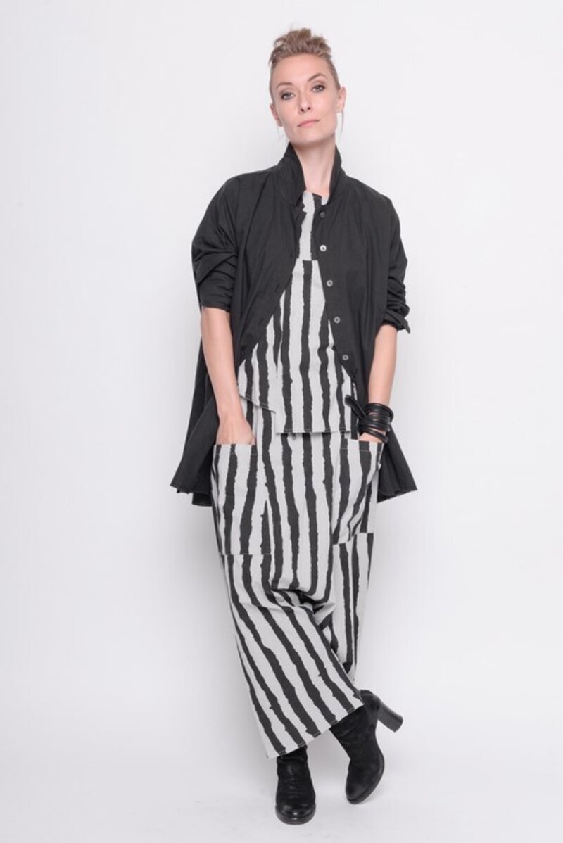 
                  
                    211.18.01 Top Leave Me Wasted 100% Cotton Stripe
                  
                