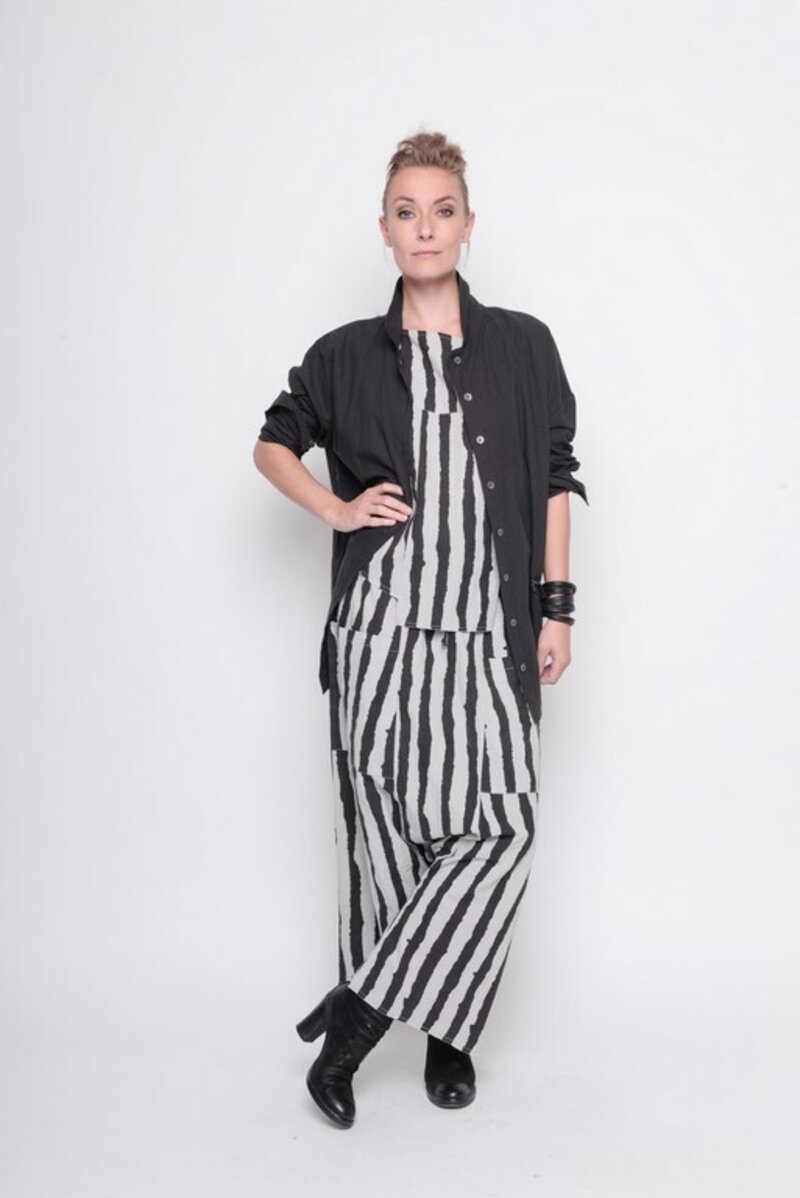 
                  
                    211.18.01 Top Leave Me Wasted 100% Cotton Stripe
                  
                