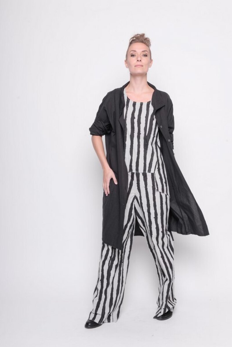 
                  
                    211.18.04 Top Wild Side 100% Cotton Stripe
                  
                