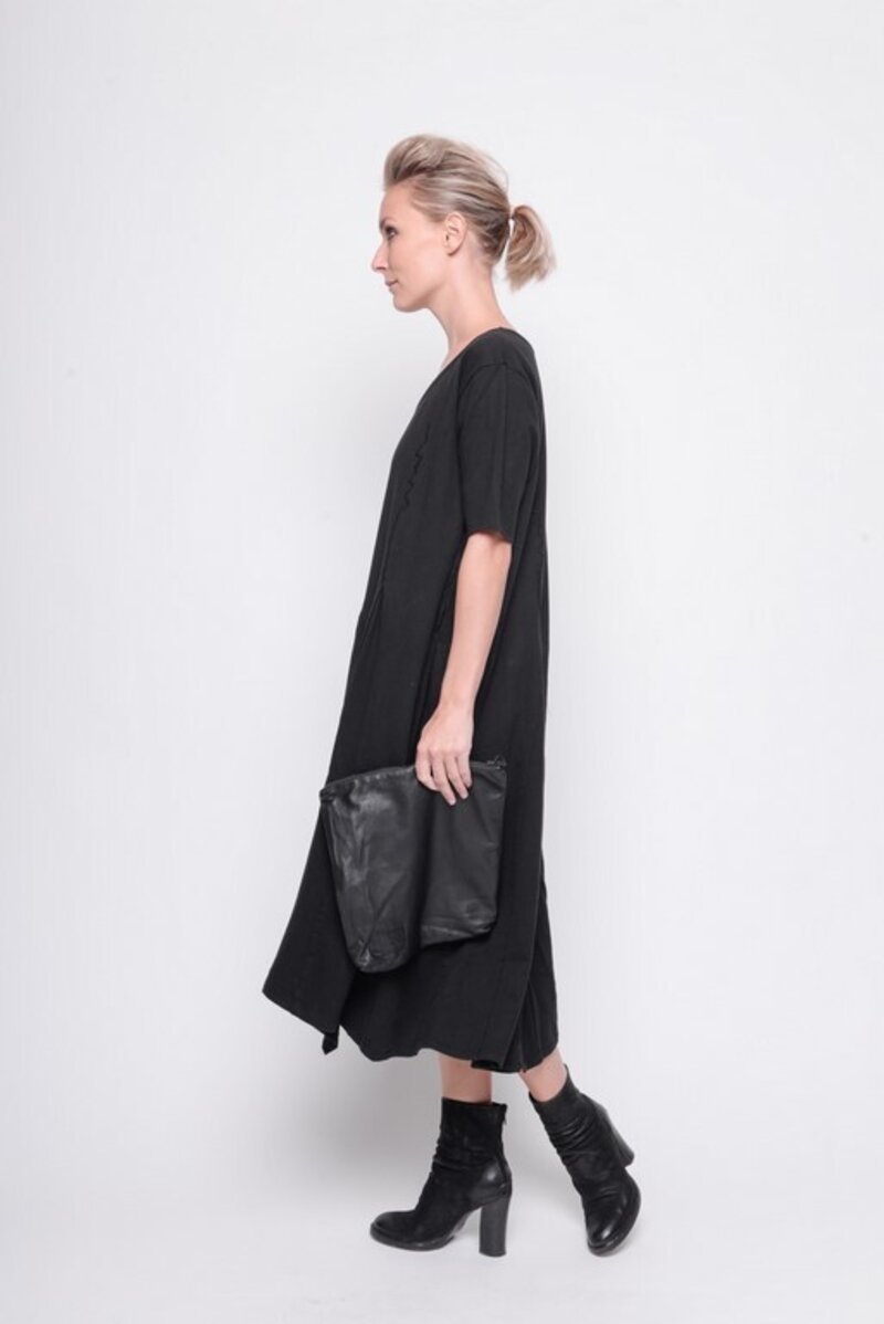 
                  
                    211.19.03 Dress Do Your Thing 100% Cotton Plain Black
                  
                
