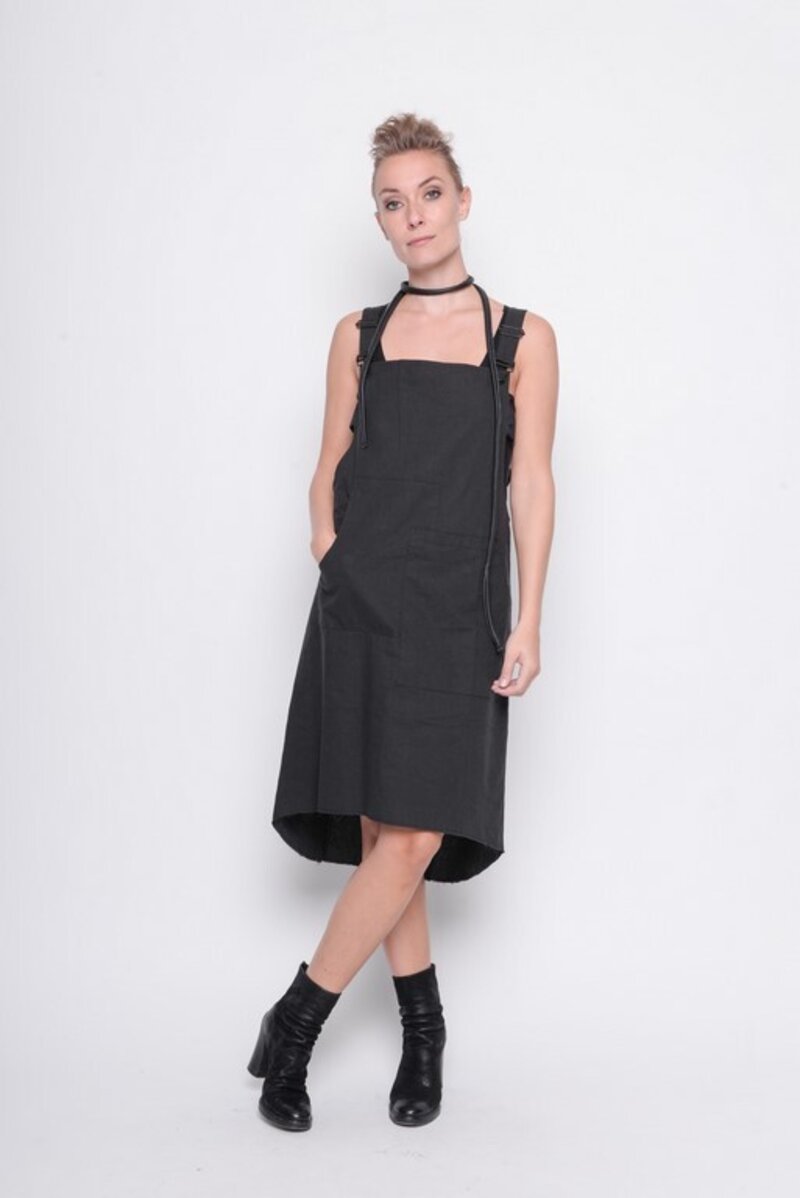 
                  
                    211.18.05 Dress Face To Face 100% Cotton Plain Black
                  
                