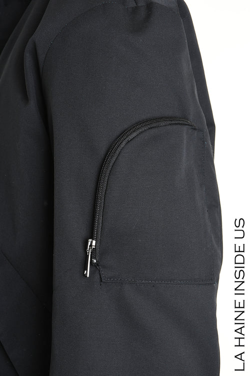 
                  
                    LA HAINE INSIDE US - P26053ZM1205 65%PL/35%CO 100 BLACK
                  
                