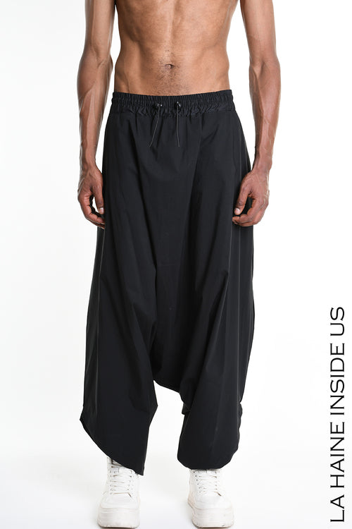 
                  
                    LA HAINE INSIDE US - P26324MW5307 98%CO 2%EA 100 BLACK
                  
                