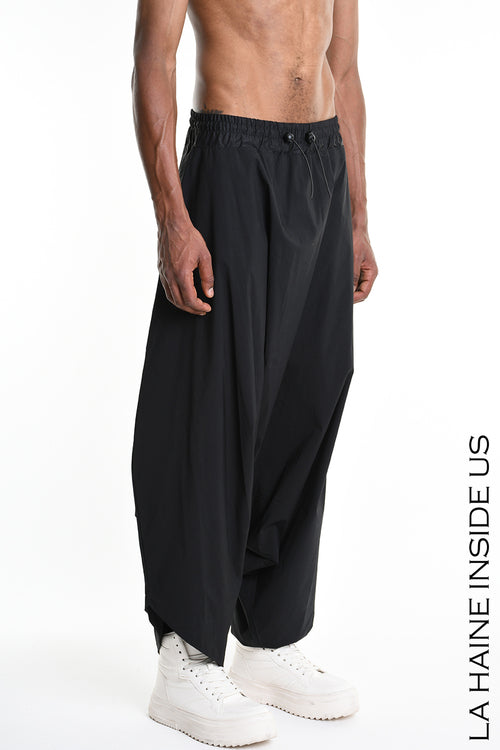 
                  
                    LA HAINE INSIDE US - P26324MW5307 98%CO 2%EA 100 BLACK
                  
                