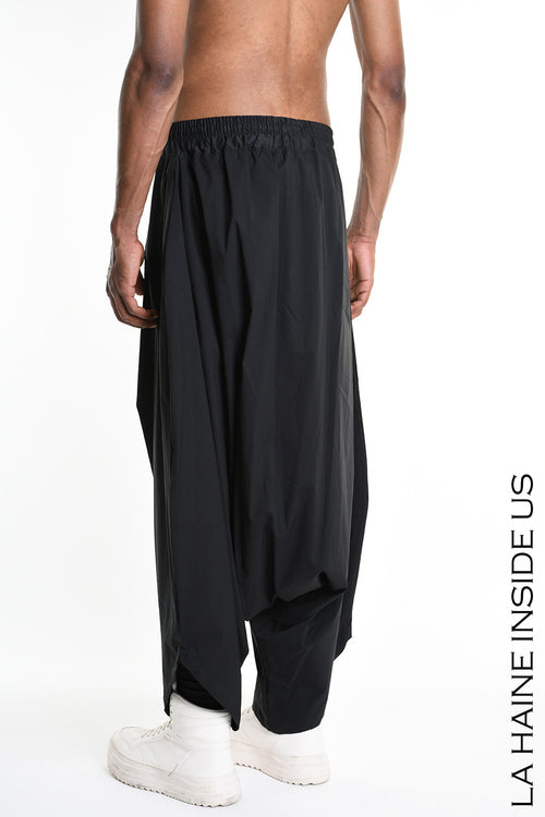 
                  
                    LA HAINE INSIDE US - P26324MW5307 98%CO 2%EA 100 BLACK
                  
                