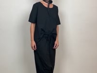 
                  
                    Load and play video in Gallery viewer, 211.18.11 short top Same Again 100% Cotton PLAIN BLACK
                  
                