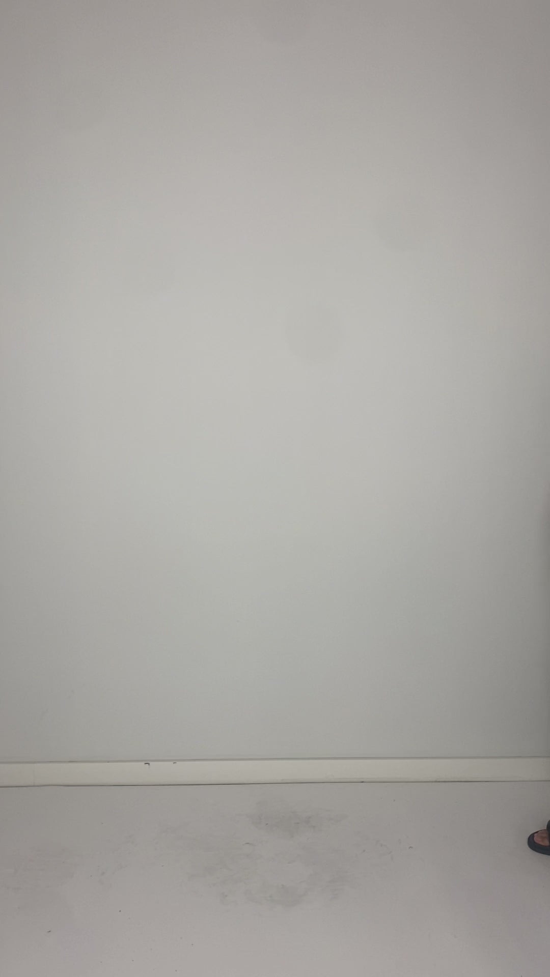 
                  
                    Load and play video in Gallery viewer, 261.11.02 100% MODAL CRINKLE 100 BLACK
                  
                