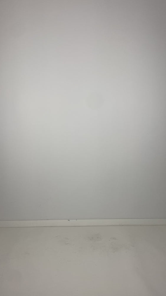 
                  
                    Load and play video in Gallery viewer, B41.252.41.07 100%LEATH/95%NY5%EA 100 BLACK
                  
                