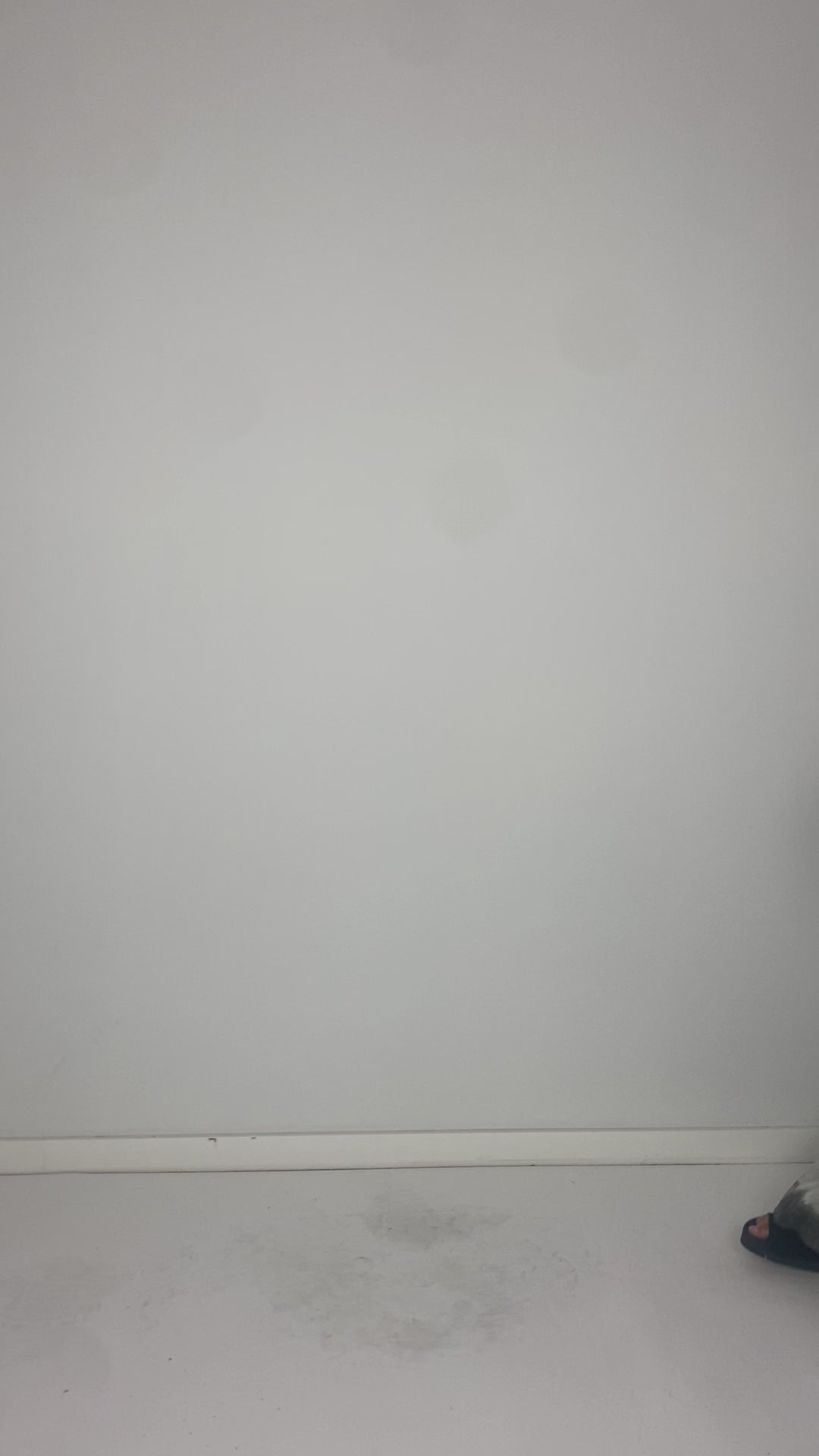 
                  
                    Load and play video in Gallery viewer, 261.11.06 100% MODAL CRINKLE 119 TIE DYE
                  
                