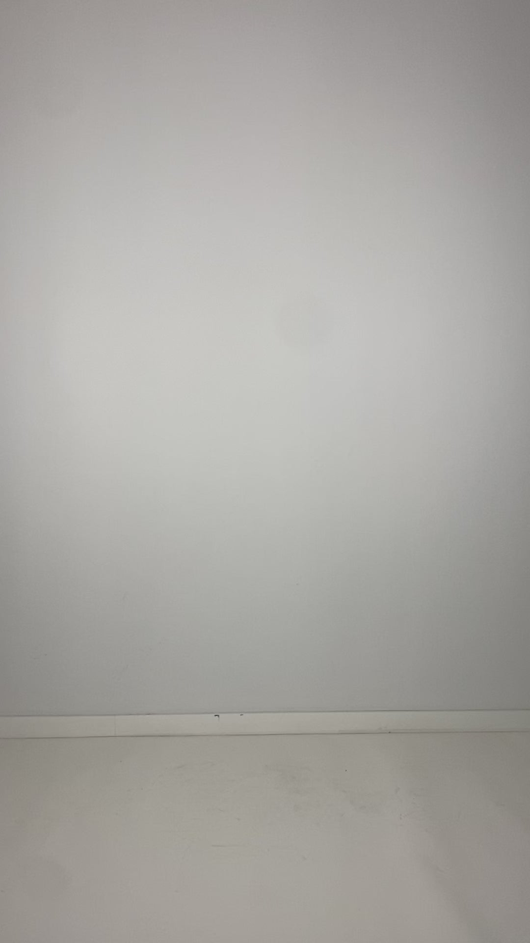 
                  
                    Load and play video in Gallery viewer, 252.05.04 95% CO 5% EA 180 CHARCOAL
                  
                