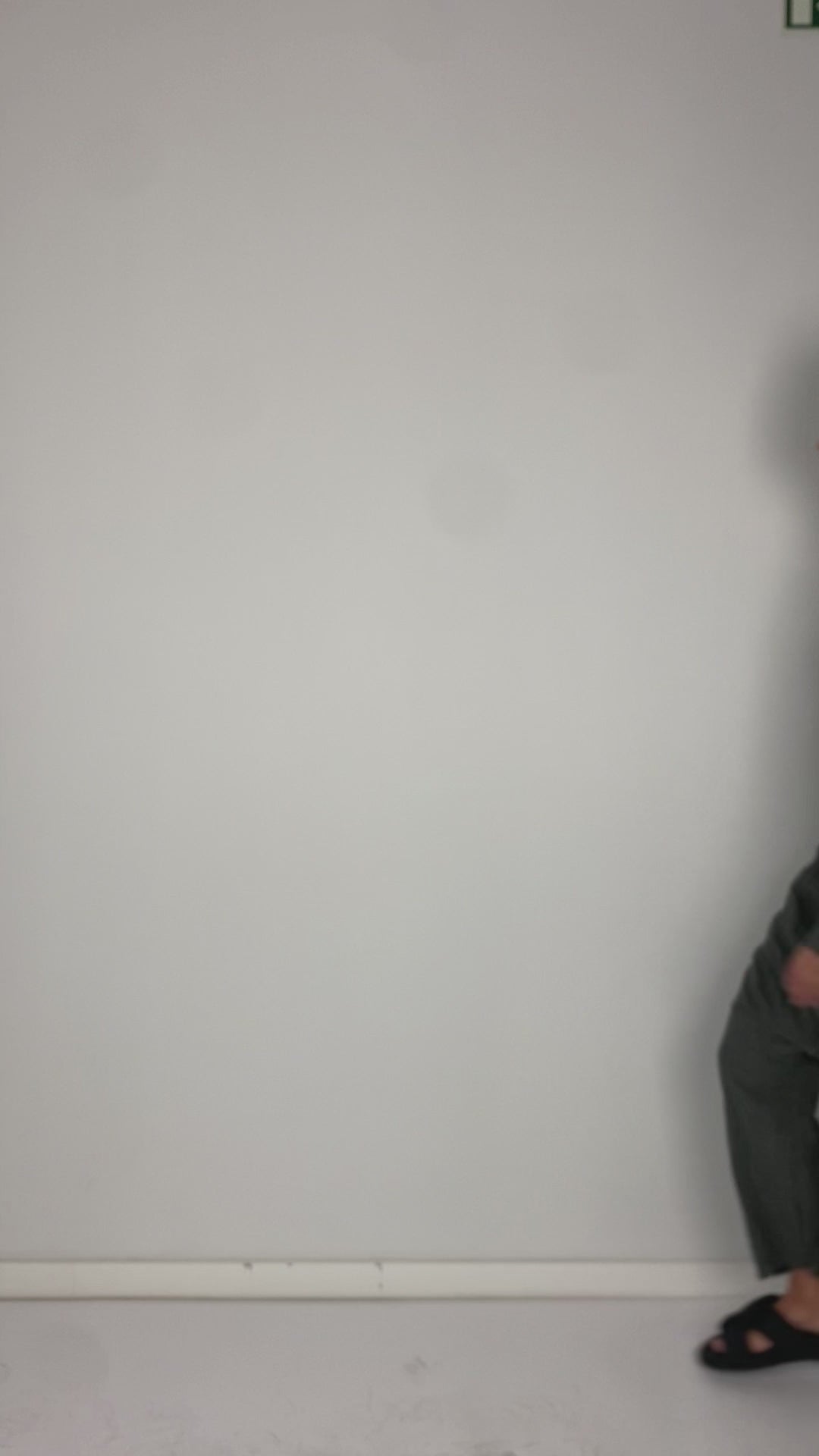 
                  
                    Load and play video in Gallery viewer, 261.04.09 100% LINEN 708 RV SAGE
                  
                