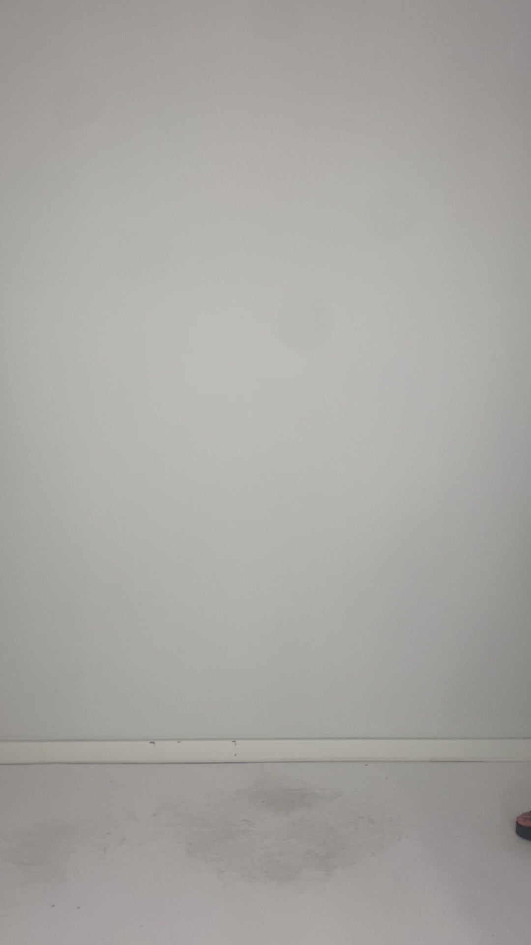 
                  
                    Load and play video in Gallery viewer, 261.02.11 95% CO 5% EA 509 PRINT ON BLACK
                  
                