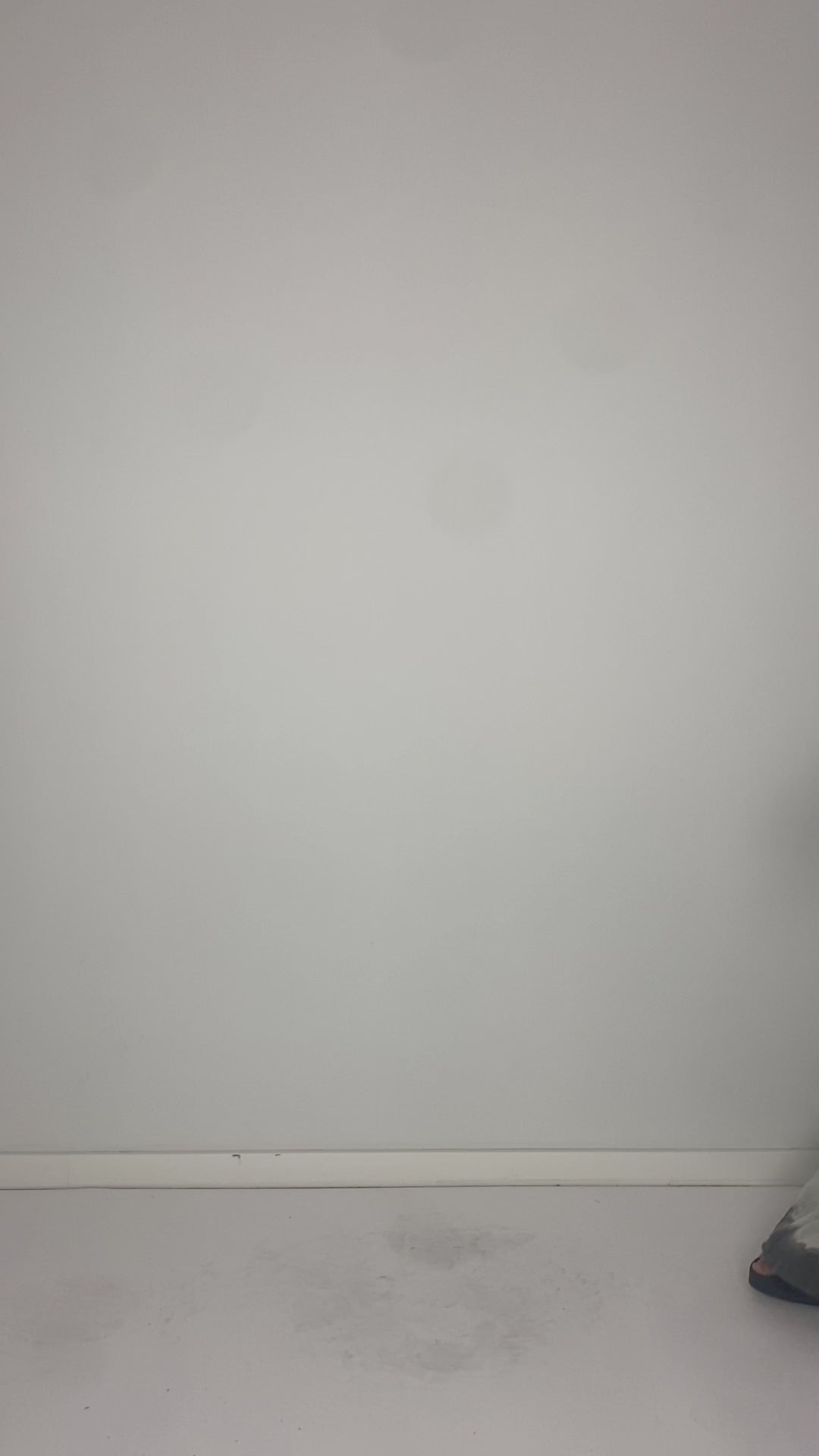 
                  
                    Load and play video in Gallery viewer, 261.11.03 100% MODAL CRINKLE 119 TIE DYE
                  
                