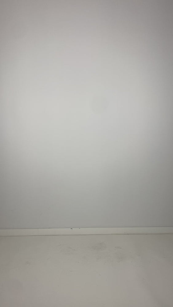 
                  
                    Load and play video in Gallery viewer, B41.252.41.04 100%LEATH/95%NY5%EA 100 BLACK
                  
                