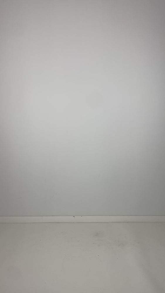 
                  
                    Load and play video in Gallery viewer, 252.15.01 73%WO 15%PA 12%WP 100 BLACK
                  
                