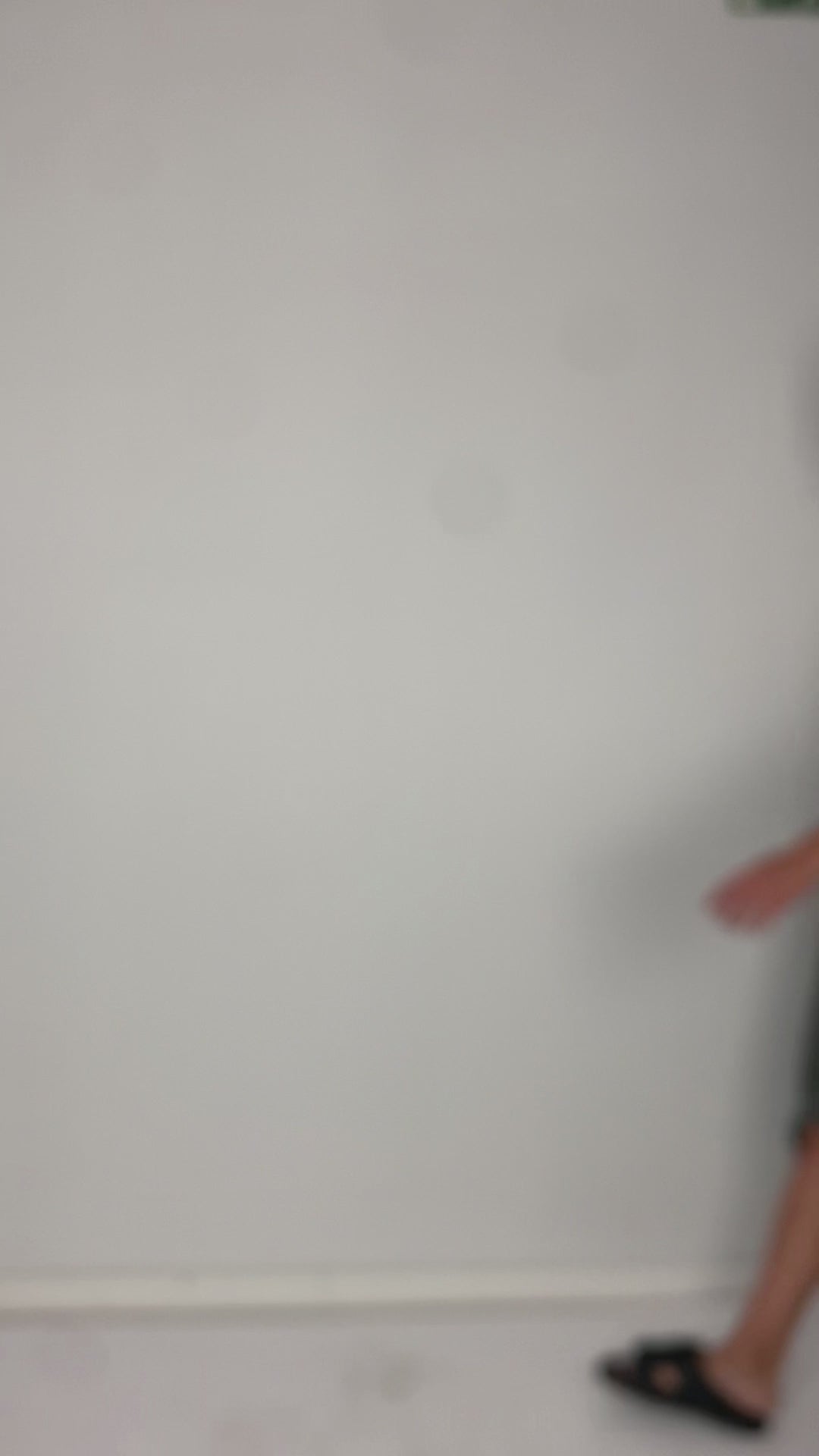 
                  
                    Load and play video in Gallery viewer, 261.04.15 100% LINEN 708 RV SAGE
                  
                