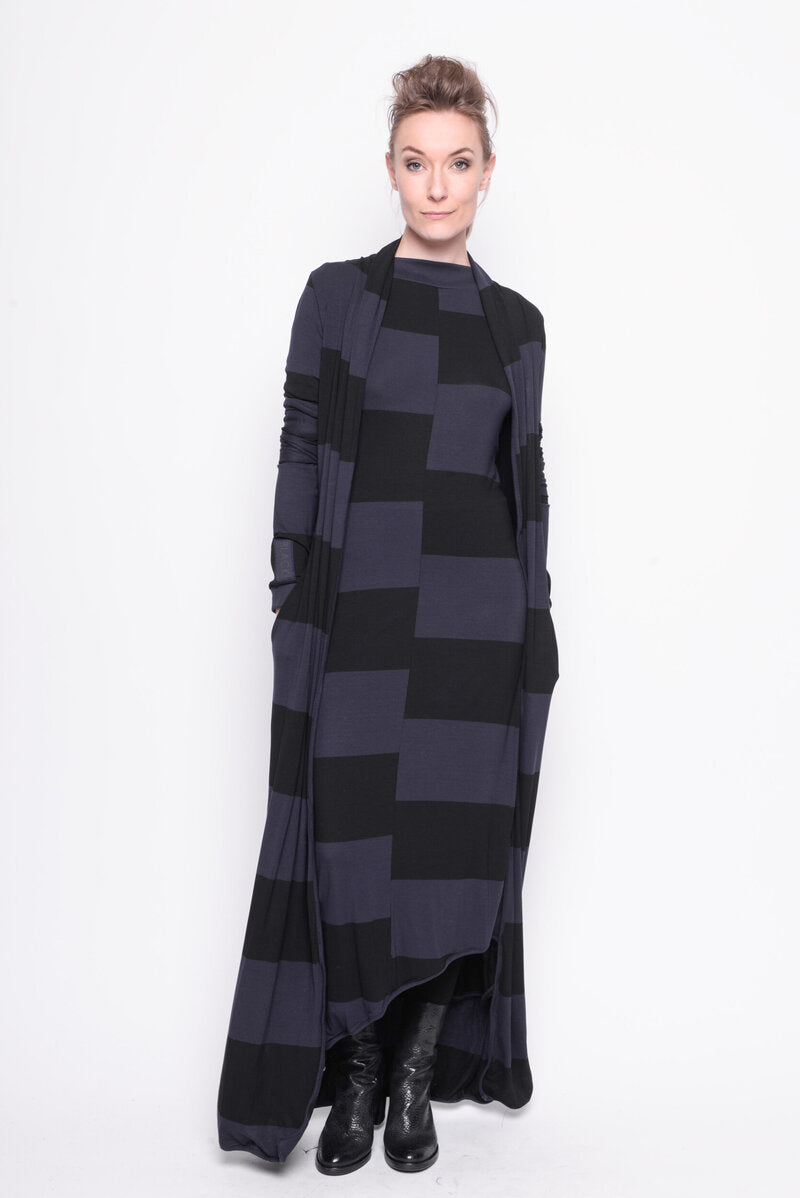 212.06.02 95% co 5% ea 104 Black with Ink