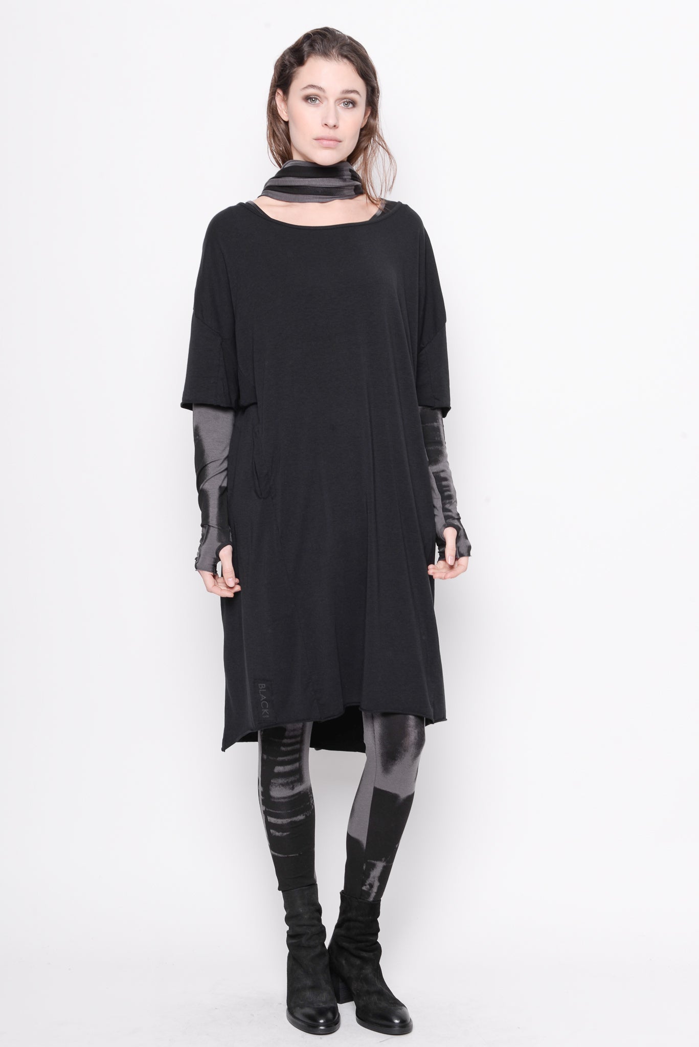 
                  
                    231.09.06 65% LY 35% CO 5% EA 100 BLACK
                  
                