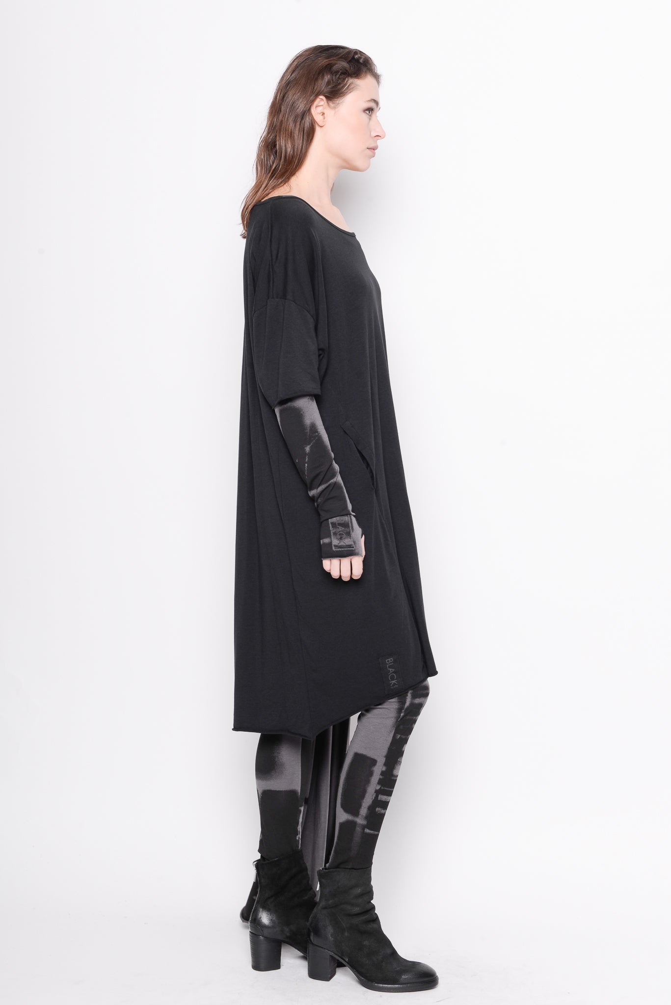 
                  
                    231.09.06 65% LY 35% CO 5% EA 100 BLACK
                  
                