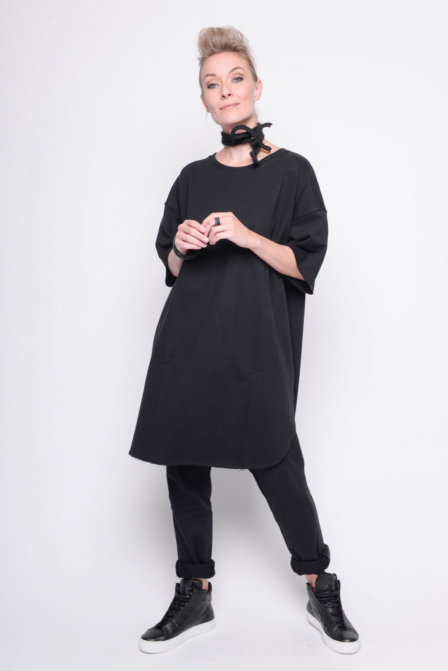 
                  
                    211.02.05 Big Shirt Iron Sky 100%fleeceCO/CO rib PLAIN BLACK
                  
                