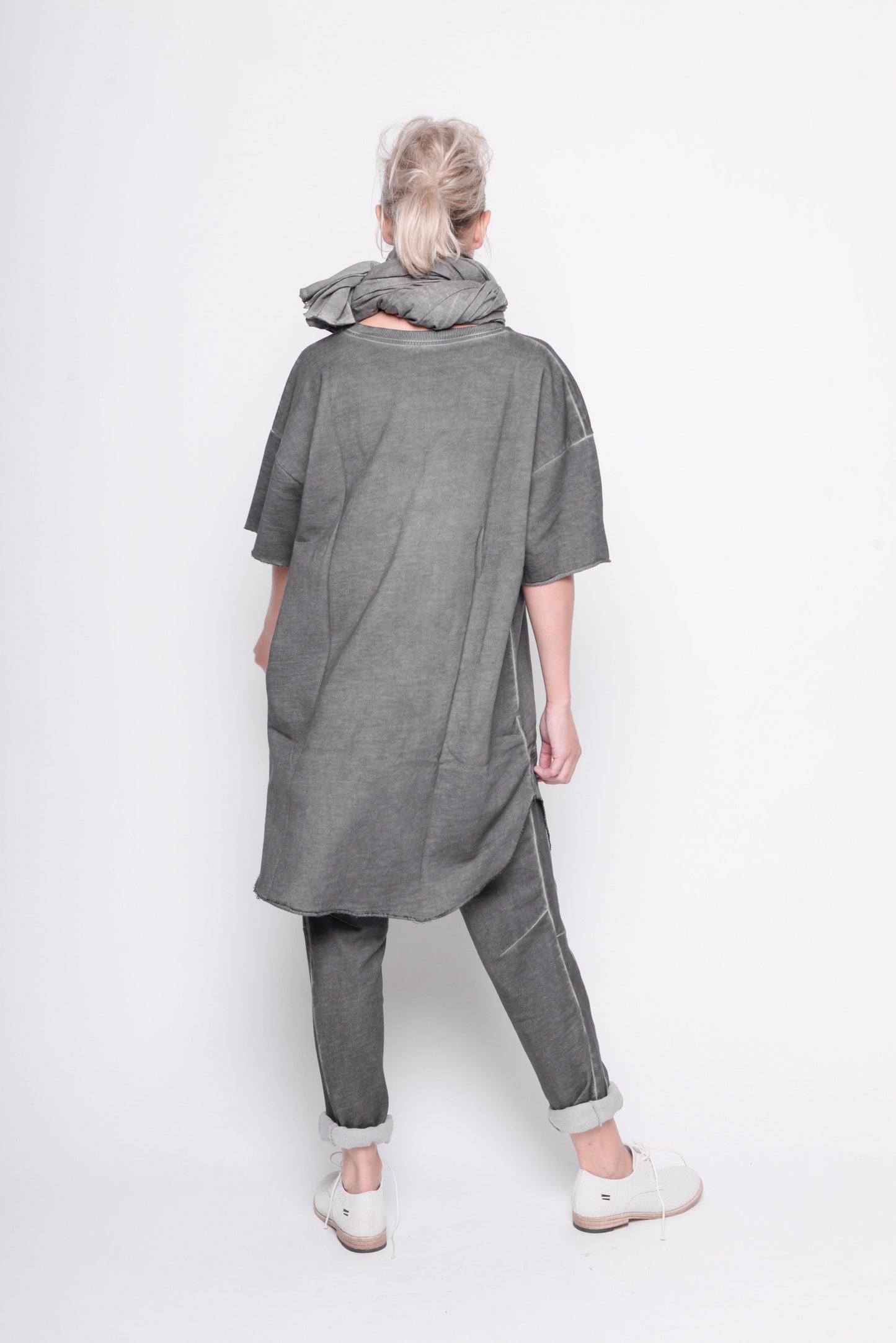 
                  
                    211.02.05 Big Shirt Iron Sky 100%fleeceCO/CO rib COLD DYE GREY
                  
                