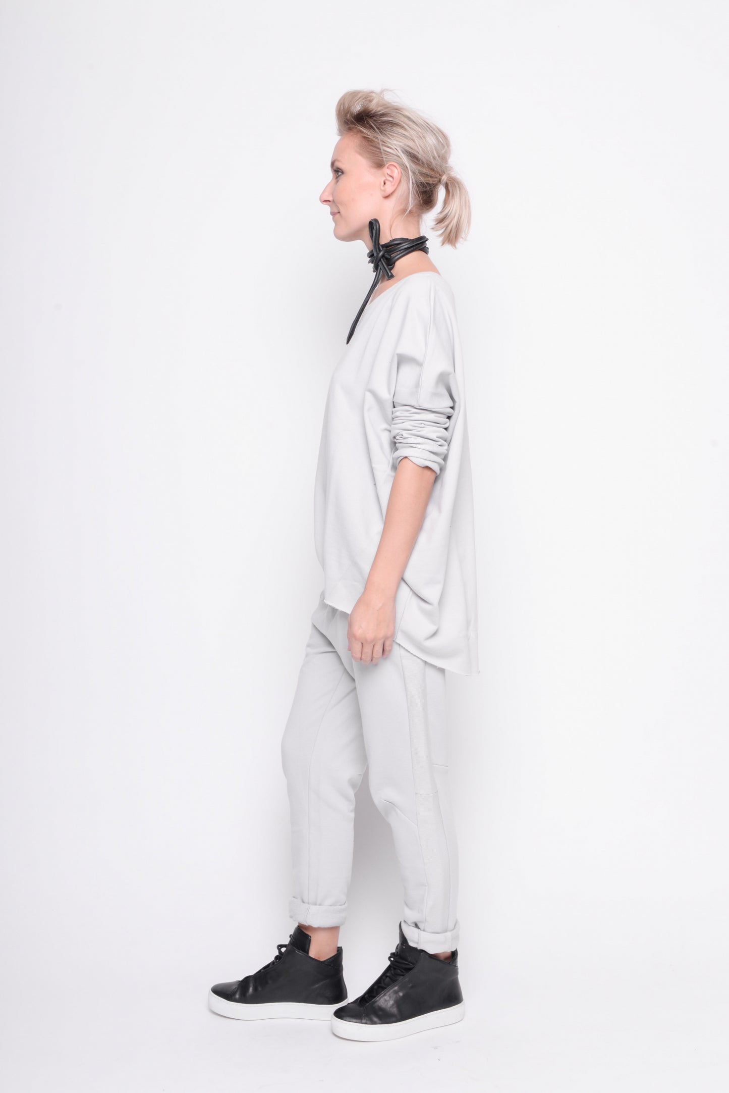 
                  
                    211.02.06 Shirt Black Vinyl 100%fleeceCO/CO rib PLAIN VAPOR
                  
                