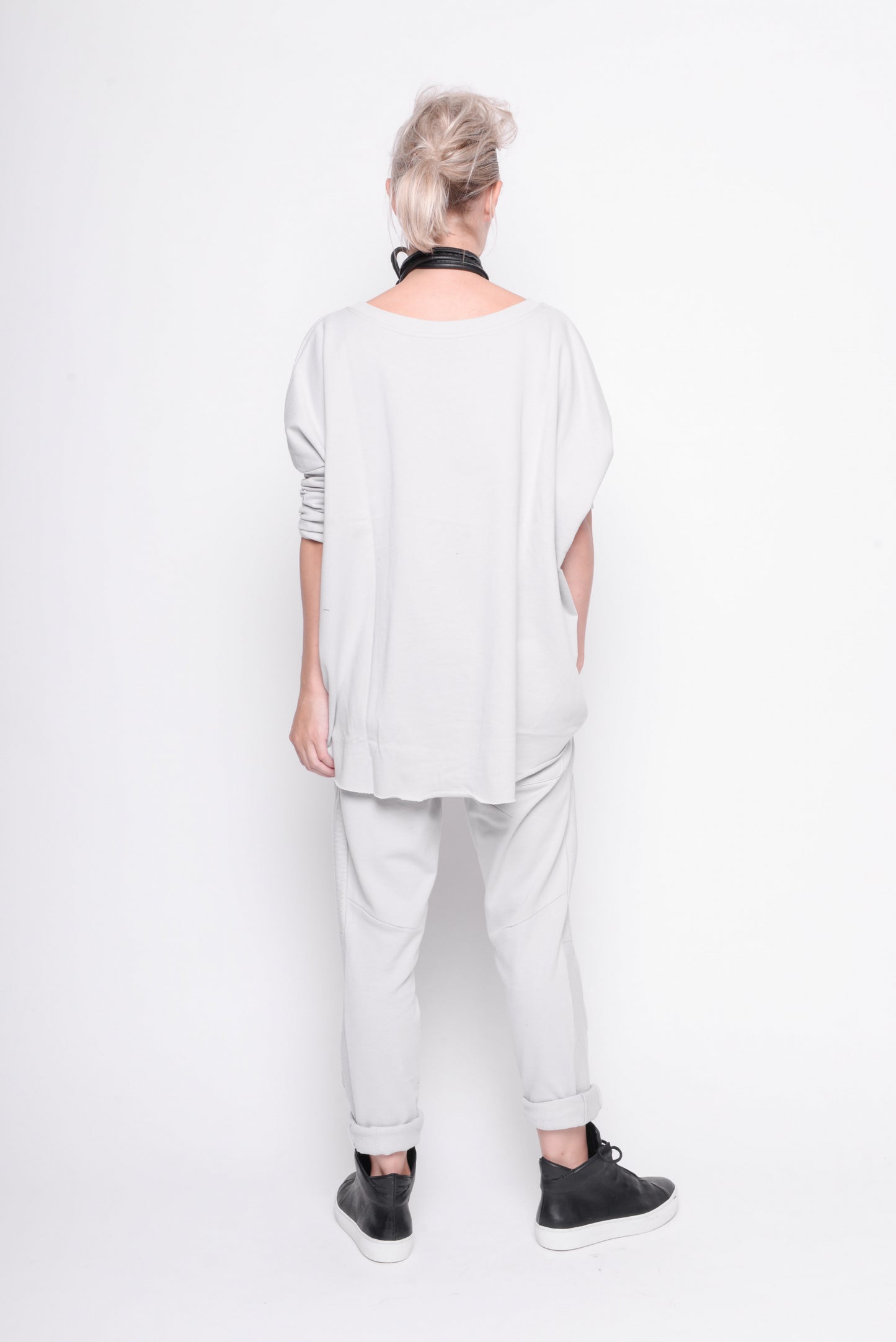 
                  
                    211.02.06 Shirt Black Vinyl 100%fleeceCO/CO rib PLAIN VAPOR
                  
                