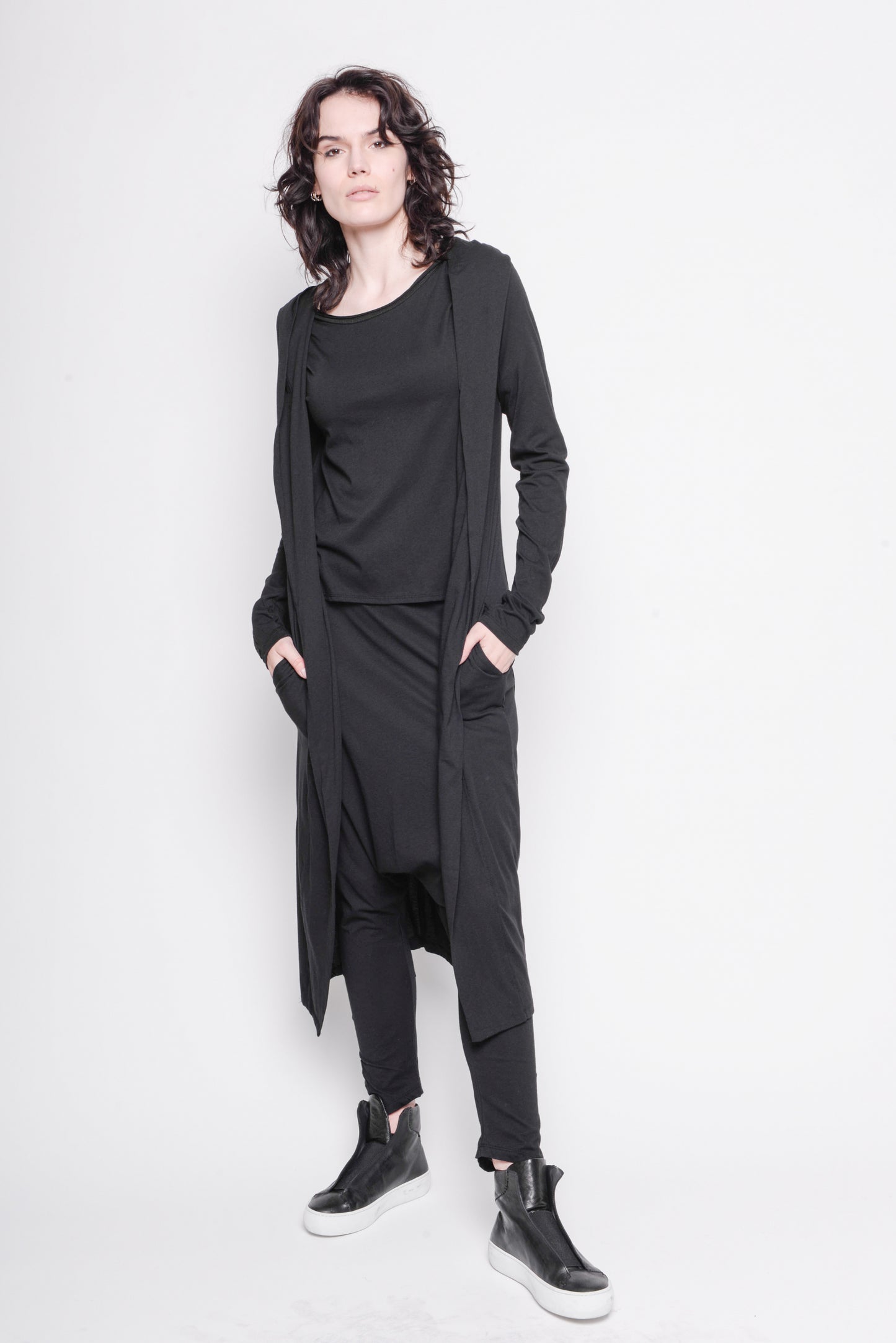 
                  
                    221.06.10 95% co 5% ea 100 BLACK
                  
                