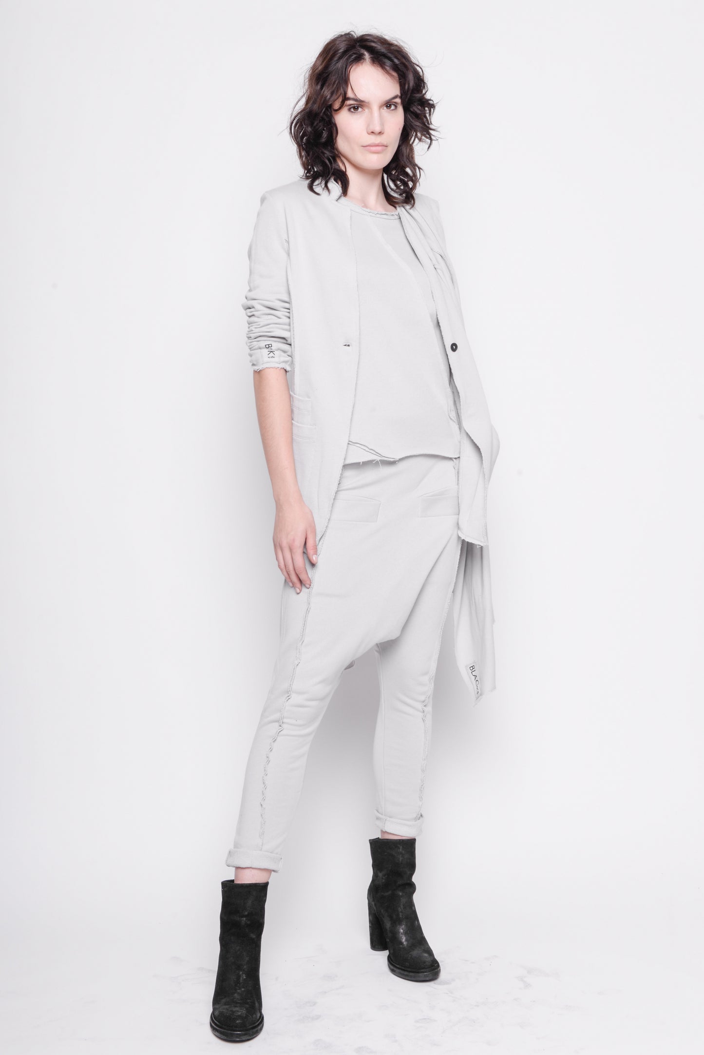 
                  
                    221.02.02 americanfleece100%co 300 VAPOR
                  
                