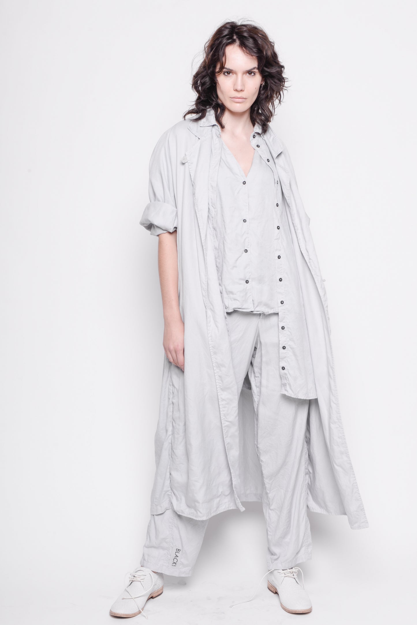 
                  
                    221.07.10 fabric 100% CLY 300 VAPOR
                  
                