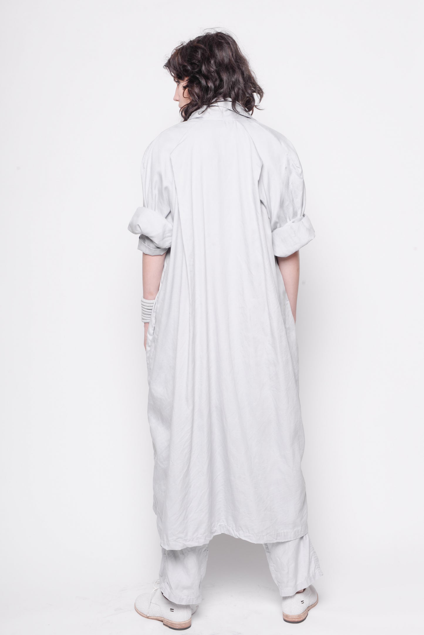 
                  
                    221.07.10 fabric 100% CLY 300 VAPOR
                  
                