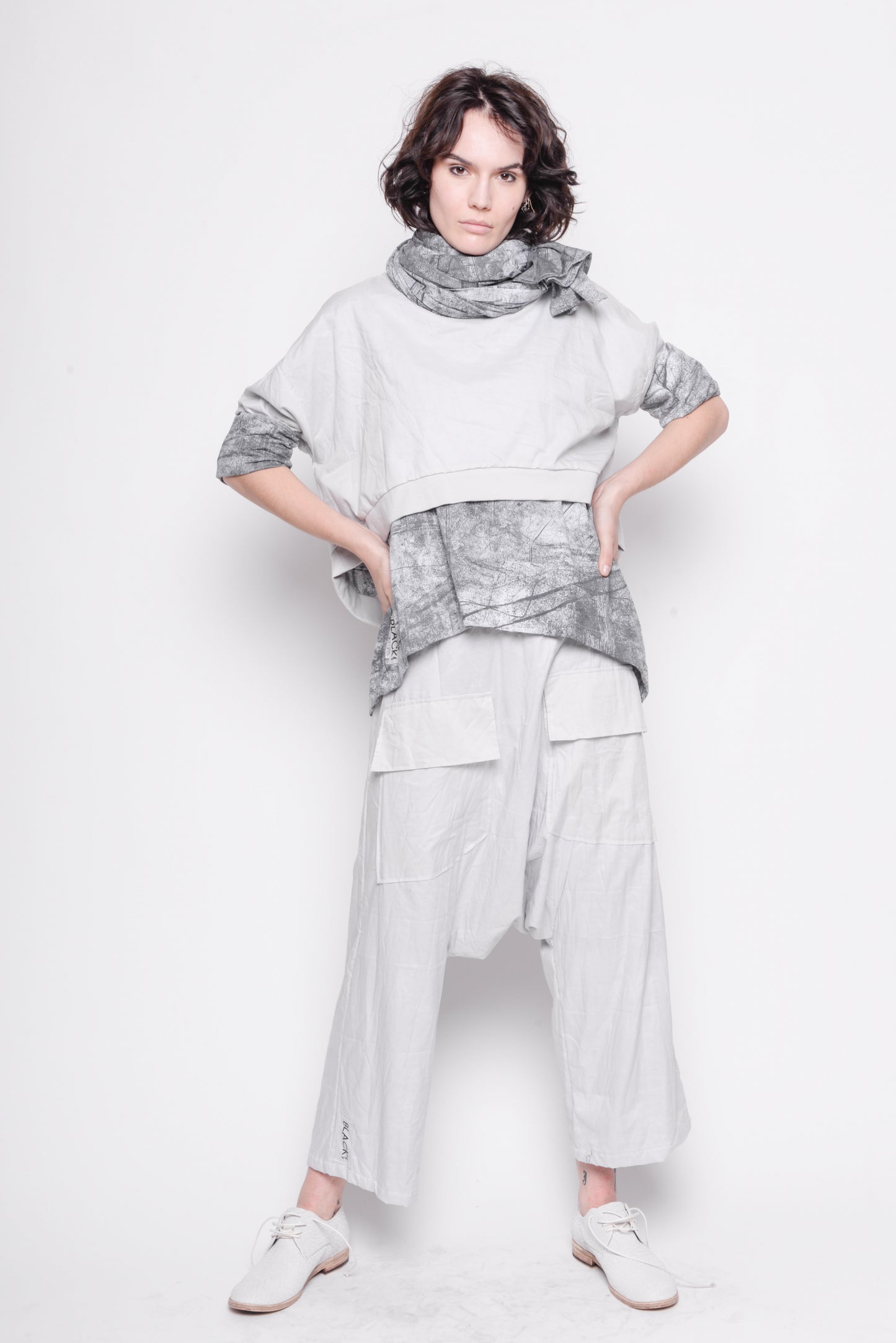 
                  
                    221.08.10 all fabrics 100% co 300 VAPOR
                  
                