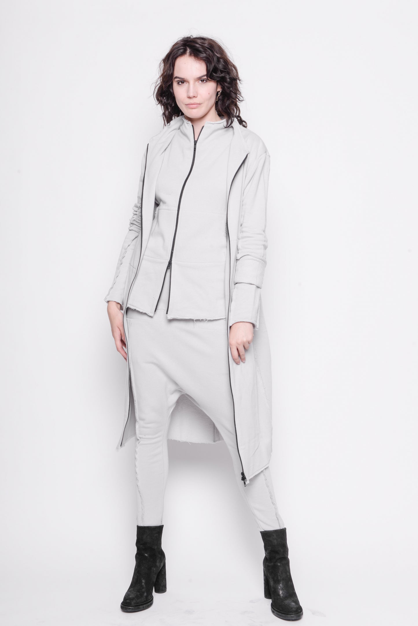 
                  
                    221.02.07 americanfleece100%co 300 VAPOR
                  
                